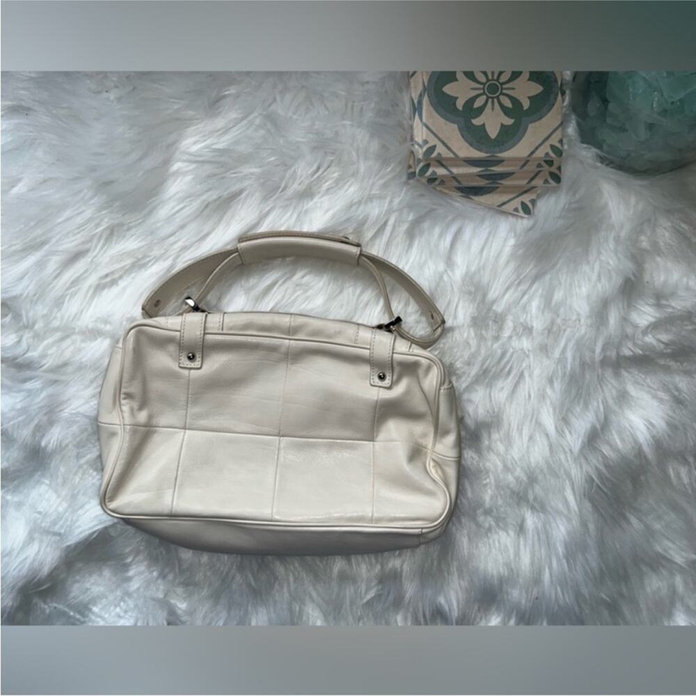Salvatore Ferragamo cream leather handbag - Picture 10 of 13
